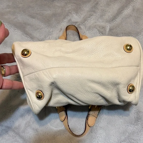 Michael Kors Cream Satchel with Gold Accents - Picture 6 of 9